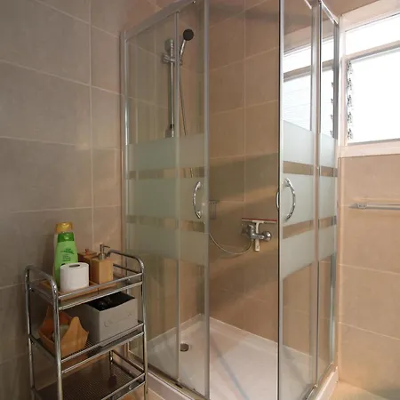 Apartmán Centrico En Roses, A 300m De La Playa, Con Terraza Solarium Y Wifi. - Es-228-97